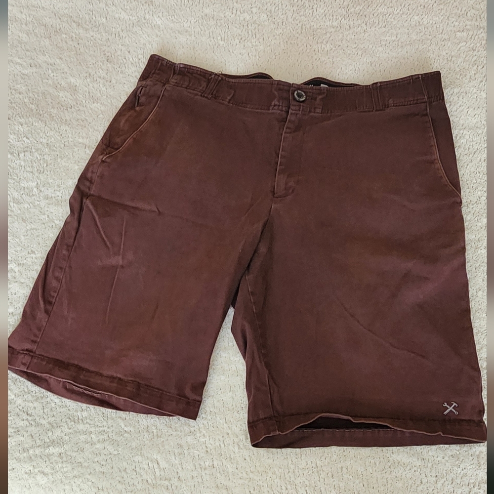 DIXXON Men's Dark Brown Flat Front Chino Shorts 38 Waist
